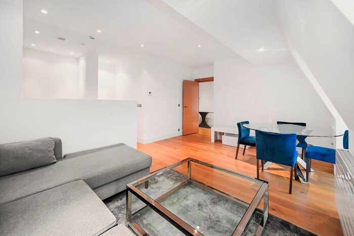 1 Bedroom Flat To Rent In King Street, St. James's, SW1Y