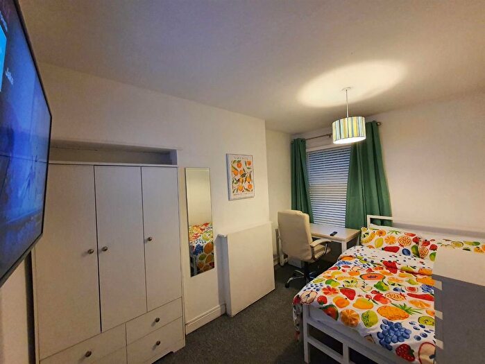 1 Bedroom Property To Rent In Haworth Street, Hull, HU6