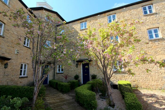 3 Bedroom Town House To Rent In Norton Park, Cotshill Gardens, Chipping Norton, OX7