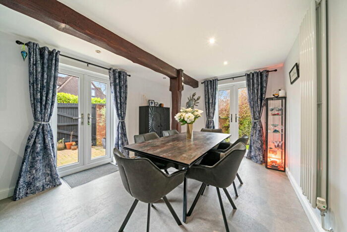 5 Bedroom Detached House For Sale In Heritage Park, Hatch Warren, RG22