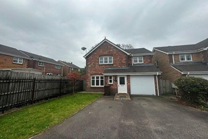 4 Bedroom Property To Rent In Albion Drive, Plymouth, PL2