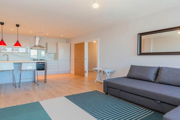 1 Bedroom Flat To Rent In Church Lane, London, NW9