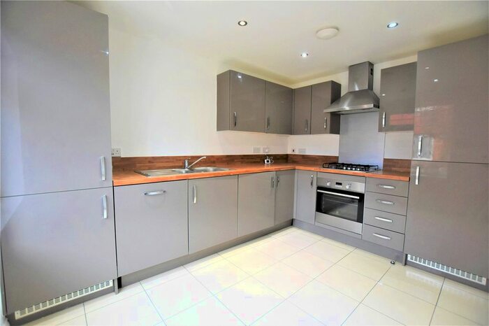 3 Bedroom Link Detached House To Rent In Bramble Lane, Harwell, Didcot, OX11