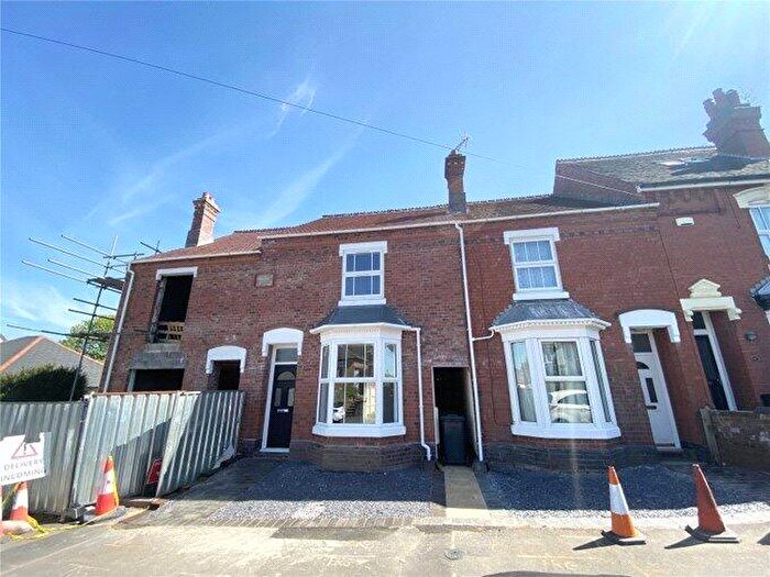 3 Bedroom Terraced House For Sale In Claughton Street, Kidderminster, Worcestershire, DY11