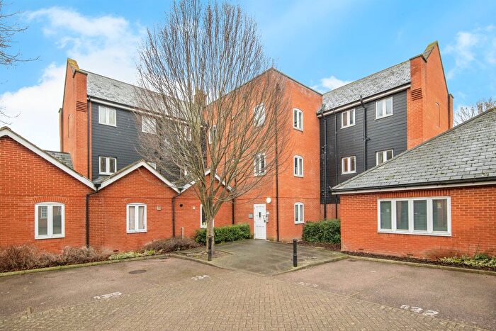 2 Bedroom Flat For Sale In Waterside Lane, Colchester, CO2