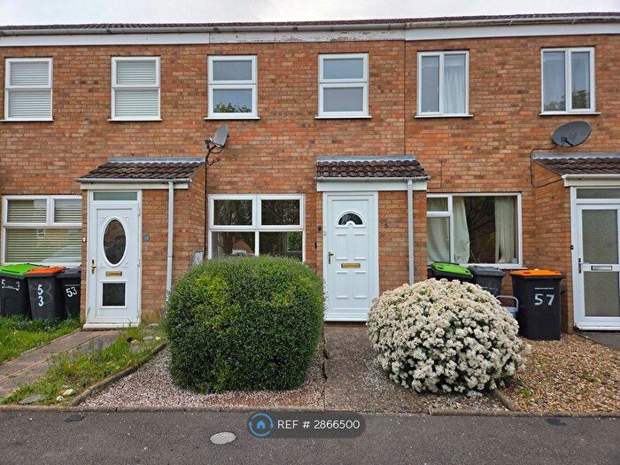 2 Bedroom Terraced House To Rent In Crediton Close, Bedford, MK40