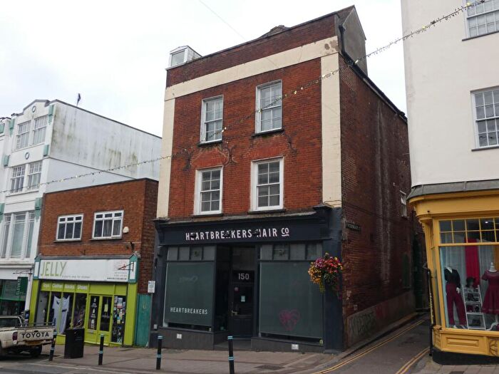 1 Bedroom Apartment To Rent In Fore Street, Exeter, EX4