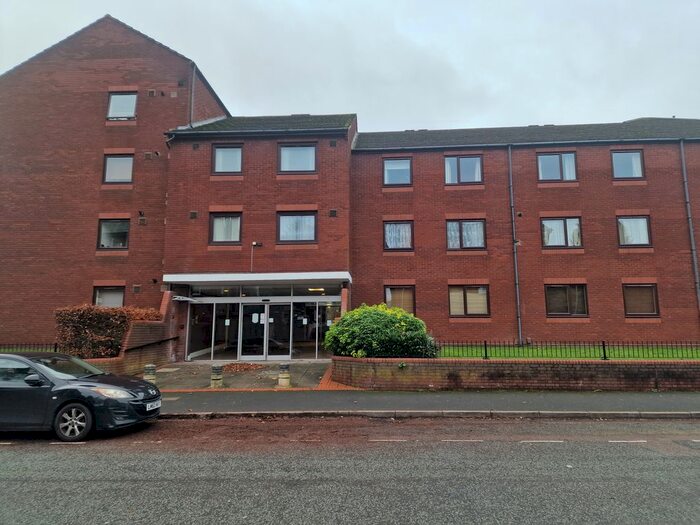 2 Bedroom Flat To Rent In Wyndham Road, Birmingham, B16