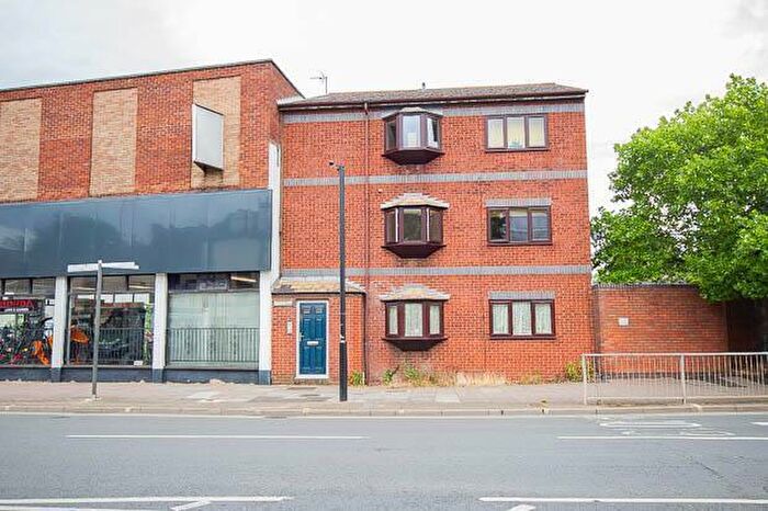 1 Bedroom Flat To Rent In Churh Hill Court, - High Street, Cheltenham, GL50