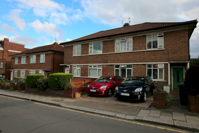 2 Bedroom Flat To Rent In Bermans Way, Neasden, London, NW10