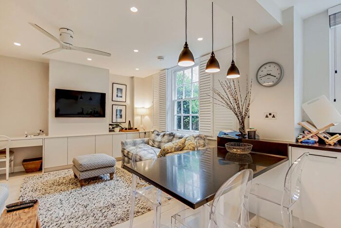 1 Bedroom Flat To Rent In Whiteheads Grove, London, SW3