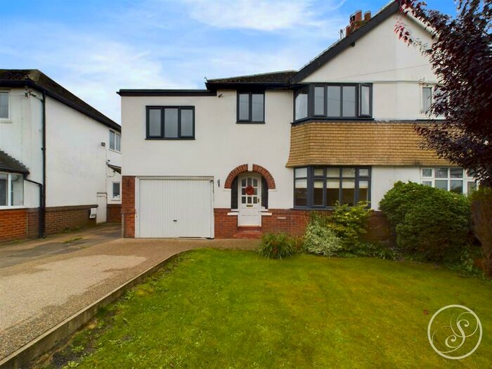 4 Bedroom Semi-Detached House To Rent In Leeds Road, Scholes, Leeds, LS15