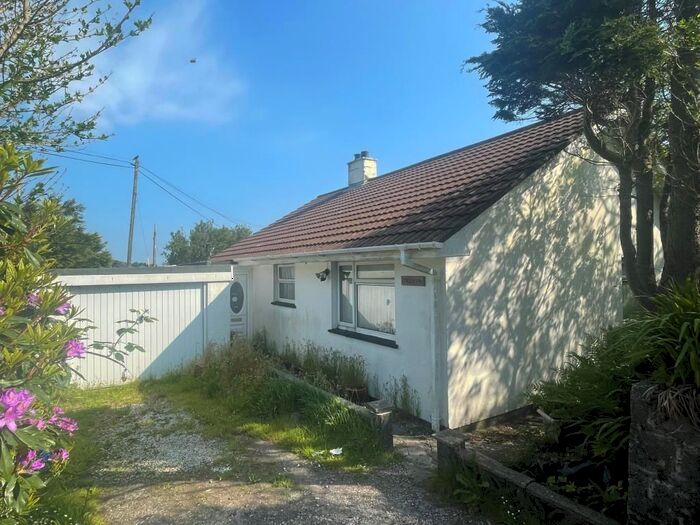 2 Bedroom Detached Bungalow For Sale In Trewyn, Carnmenellis, Redruth, Cornwall, TR16