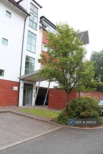 2 Bedroom Flat To Rent In Woodbrooke Grove, Northfield, Birmingham, B31