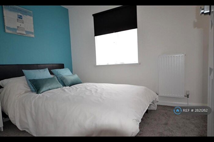 6 Bedroom Terraced House To Rent In Jermayns, Basildon, SS15