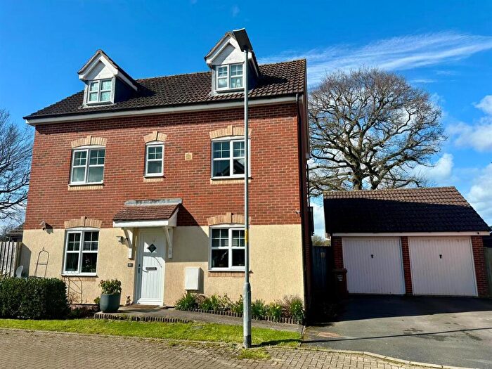 4 Bedroom Detached House For Sale In Bredon Drive, Kings Acre, Hereford, HR4