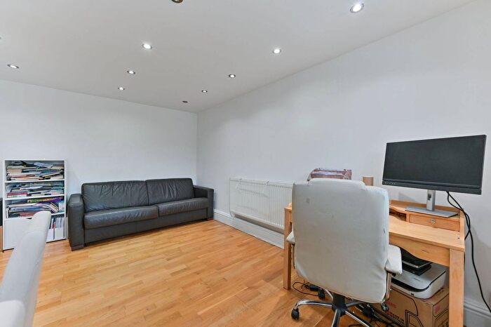 1 Bedroom Flat To Rent In Crystal Palace, Crystal Palace, London, SE19