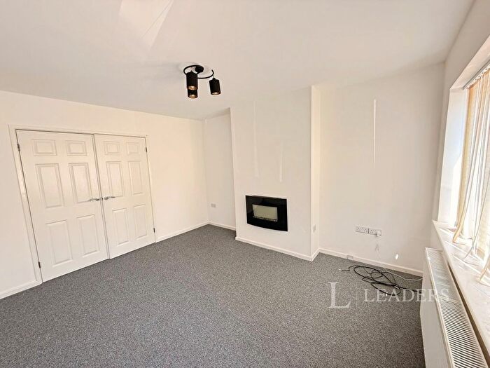 3 Bedroom Terraced House To Rent In Kimble Close, CV5