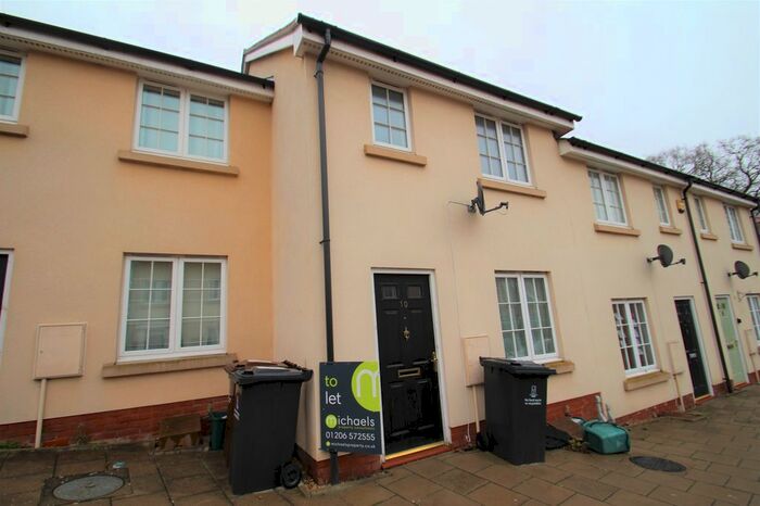 2 Bedroom Detached House To Rent In Bolsin Drive, Colchester, CO4