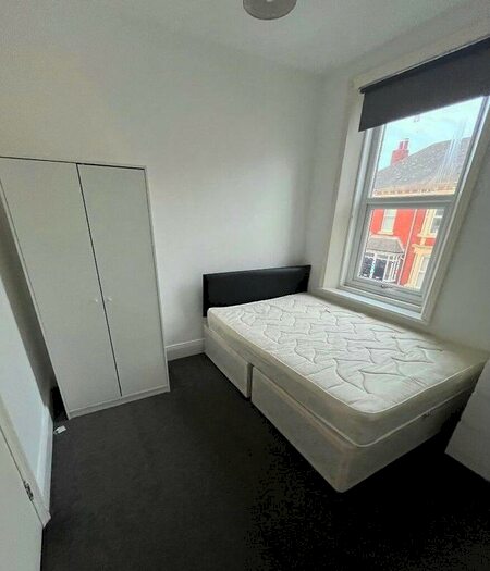 1 Bedroom House Of Multiple Occupation To Rent In Whitefield Terrace, Newcastle Upon Tyne, NE6