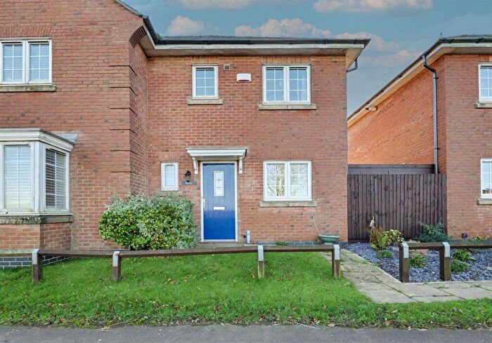 3 Bedroom Semi-Detached House For Sale In Uppingham Road, Skeffington, Leicester, LE7