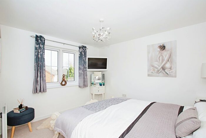 4 Bedroom Detached House For Sale In Atkins Hill, Wincanton, BA9