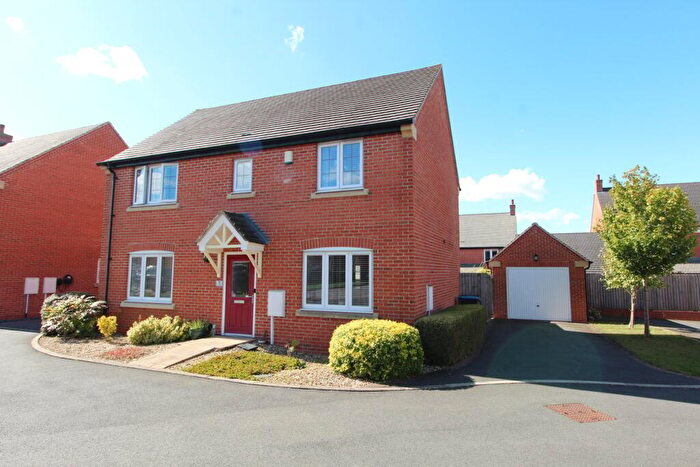 4 Bedroom Detached House For Sale In Cowslip Court, Lutterworth, LE17