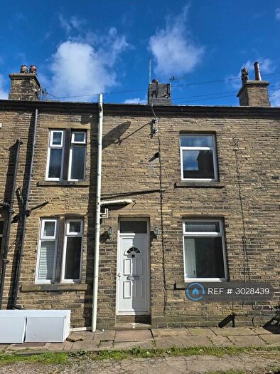 3 Bedroom Terraced House To Rent In Napier Street, Queensbury, Bradford, BD13