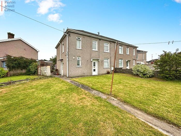 3 Bedroom Semi-Detached House For Sale In Bryncoch Road, Sarn, Bridgend County., CF32