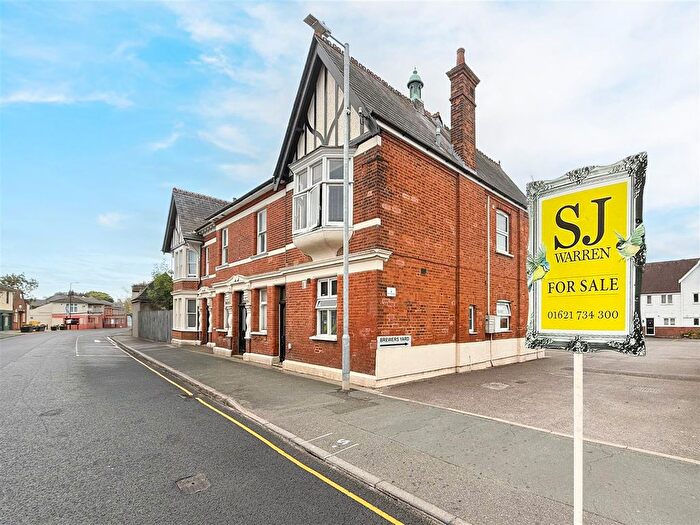 1 Bedroom Property For Sale In Rose Amp; Crown Mews, Southminster, CM0