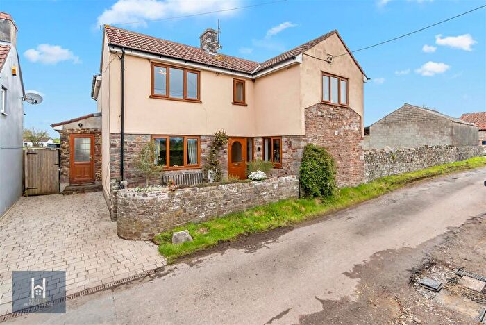 4 Bedroom Detached House For Sale In The Green, Cromhall, Wotton-Under-Edge, GL12