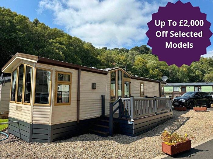 2 Bedroom Mobile/park Home For Sale In Stanhope Burn Holiday Park, Crawleyside, DL13