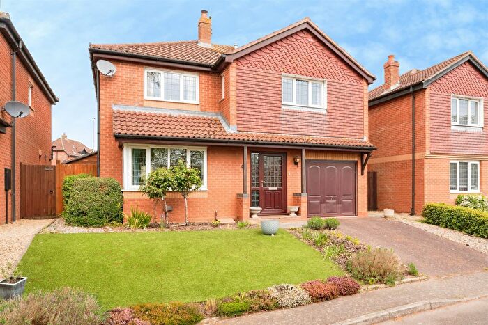 4 Bedroom Detached House For Sale In The Lawn, Fakenham, NR21
