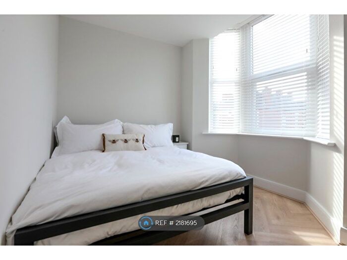 6 Bedroom Terraced House To Rent In Connaught Road, Liverpool, L7