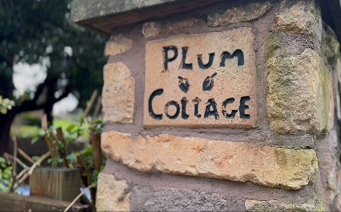 3 Bedroom Character Property For Sale In Plum Cottage, Warminster, BA12