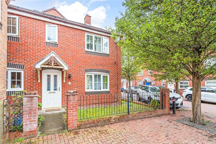 3 Bedroom End Of Terrace House To Rent In Bricklin Mews, Hadley, Telford, Shropshire, TF1