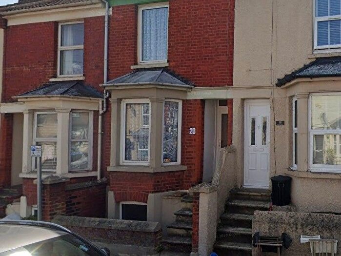 3 Bedroom Terraced House To Rent In Hamilton Road, Gillingham, ME7
