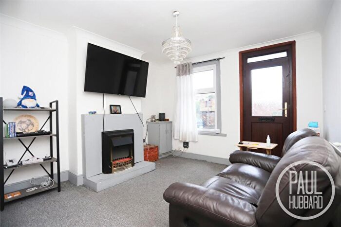 3 Bedroom Terraced House For Sale In Bevan Street West, Lowestoft, NR32