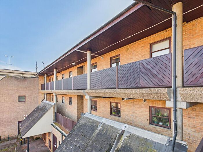 1 Bedroom Apartment To Rent In Christchurch Street, Cambridge, CB1