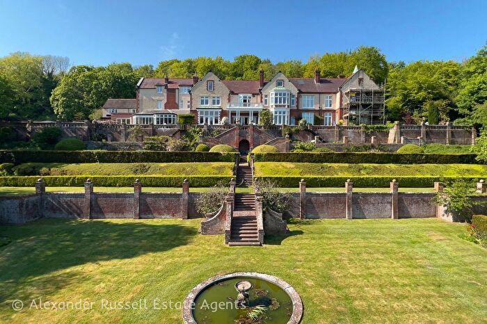 3 Bedroom Semi-Detached House For Sale In Kearsney Court, Alkham Road, Temple Ewell, CT16