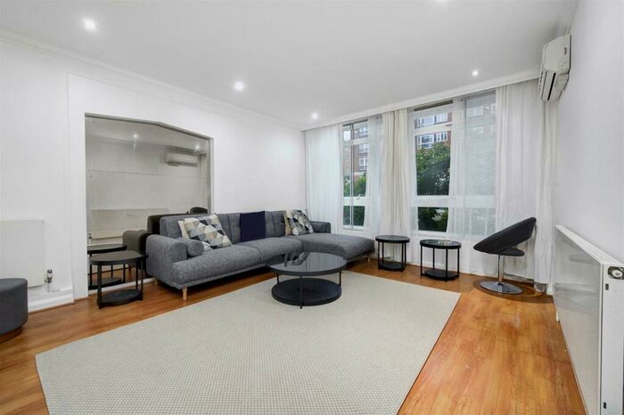 2 Bedroom Flat To Rent In Nottingham Terrace, Marylebone, NW1
