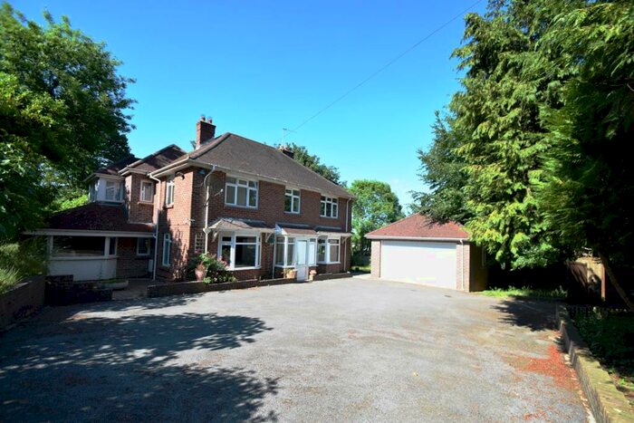 4 Bedroom Detached House To Rent In Owermoigne, DT2