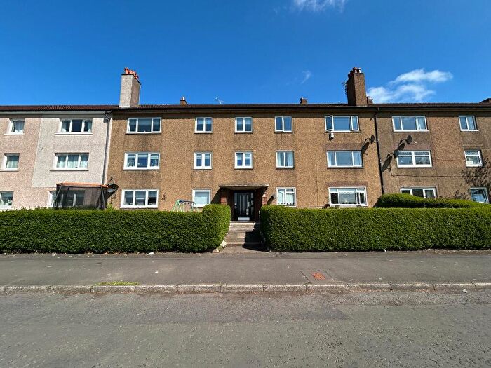 2 Bedroom Flat To Rent In Belsyde Avenue, Drumchapel, Glasgow, G15