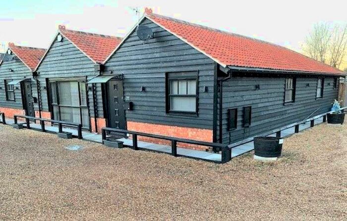 3 Bedroom Property To Rent In Chelmsford Road, Shenfield, CM15