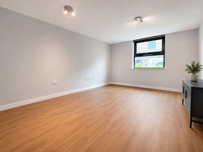 1 Bedroom Flat To Rent In Gas Ferry Road, Steamship House Gas Ferry Road, BS1