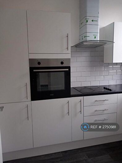 1 Bedroom Flat To Rent In Romford Road, London, E7