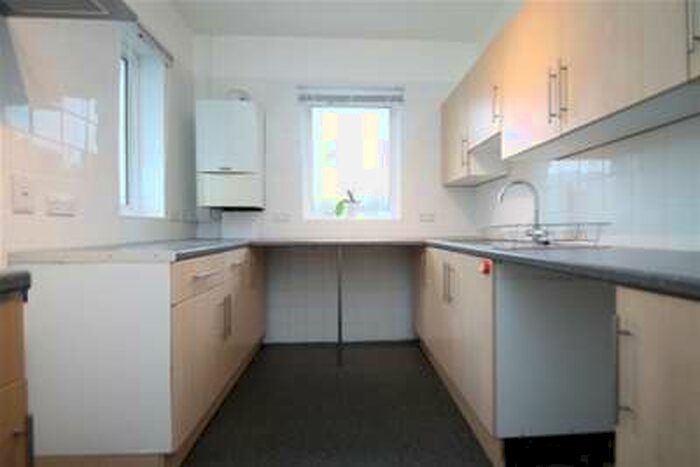 2 Bedroom Flat To Rent In Wickham Road, Beckenham, BR3