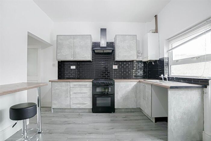 2 Bedroom Terraced House To Rent In Bonsall Street, Blackburn, BB2