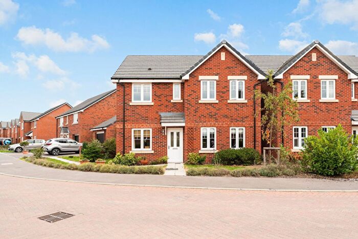 4 Bedroom Detached House For Sale In Melchester Road, Salisbury, SP2