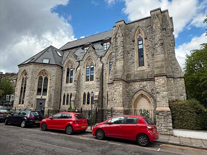 1 Bedroom Flat To Rent In Junction Road, London, N19